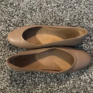 Naturalizer Ballet Flats- Size 8 Women